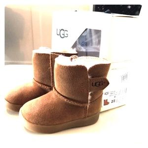 Baby Uggs!